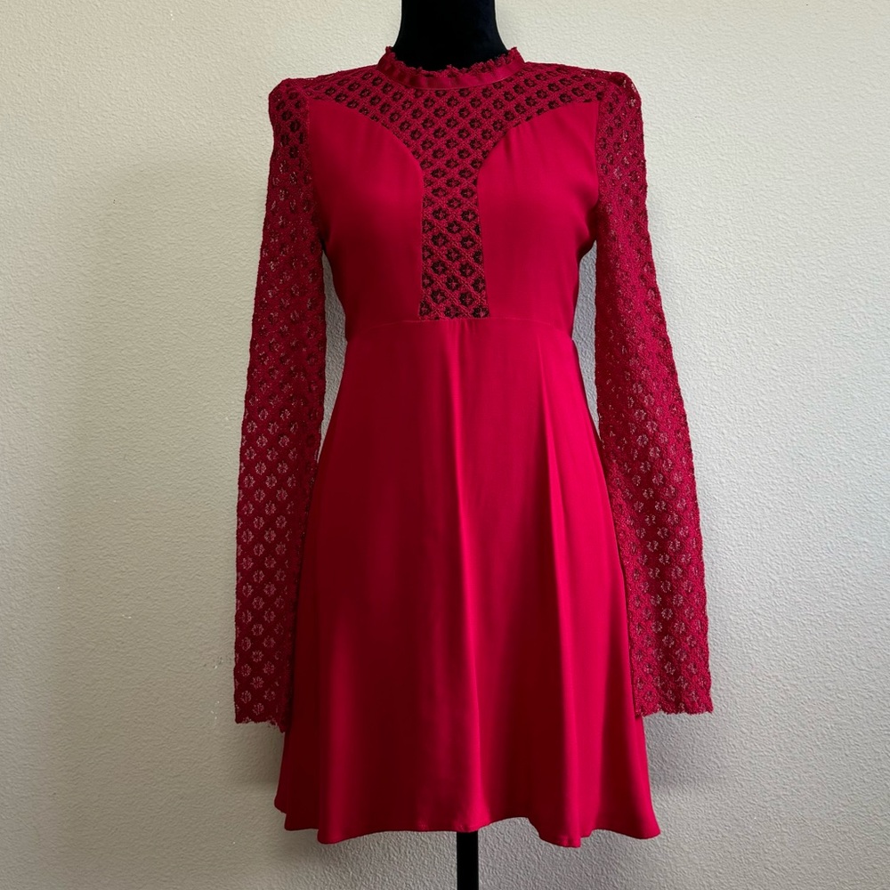 Foxiedox dress women small lace long sleeve sheath open back cocktail red